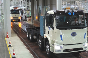 從“三連冠”背后，看解放“藍(lán)途”邁向高質(zhì)量發(fā)展新階段