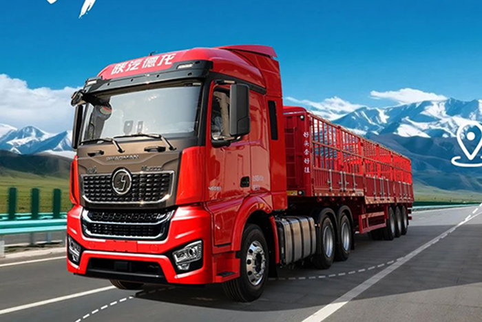 舒享每一程，勁省每公里！陜汽德龍M5000柴油牽引車一路舒適，勁擎馳騁！