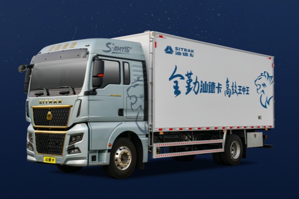 40℃高溫暴擊？看汕德卡G7H冷藏車如何重新定義“鮮”標(biāo)準(zhǔn)！
