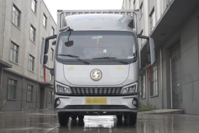 陜汽德龍G300高效省錢 馬師傅的賺錢利器