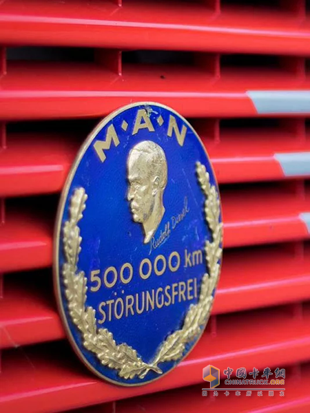 一輛曼恩卡車，一部家族傳承史