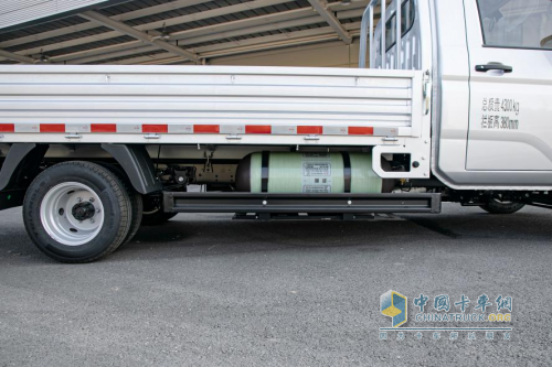 綜合續(xù)航580公里   北汽制造鯨卡T7 CNG動力版本售價(jià)6.38萬元起