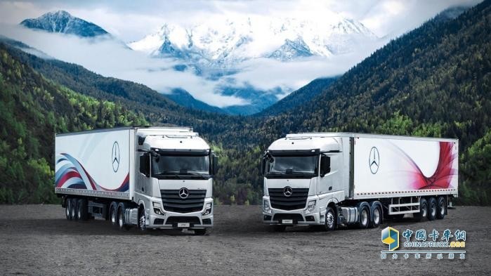 角逐第八屆發(fā)現(xiàn)信賴鼎新獎  梅賽德斯-奔馳國產(chǎn)重卡勝券在握