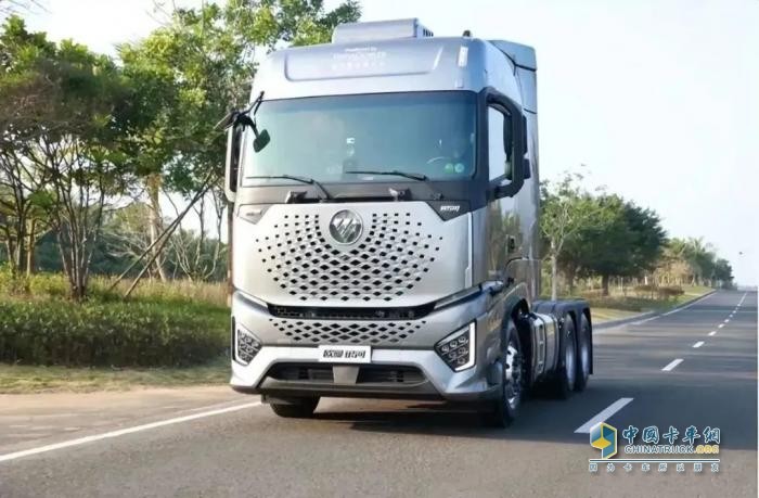 以突出的舒適性打動(dòng)用戶(hù)，歐曼銀河入選發(fā)現(xiàn)信賴(lài)舒適運(yùn)輸牽引車(chē)評(píng)選