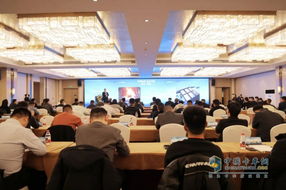 宇您同行 攜手共贏 宇通重卡經(jīng)銷商深度價(jià)值探索之旅第二季如約啟程！