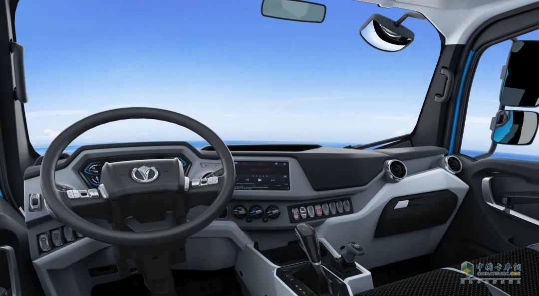 為什么說(shuō)卡車(chē)司機(jī)更適合買(mǎi)混動(dòng)卡車(chē)？飛碟HW5給你答案