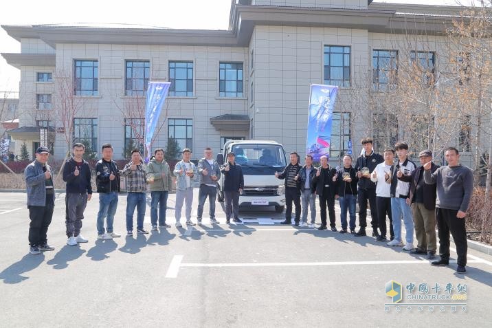 冠軍氣度 馳騁疆場 福田領(lǐng)航S1小卡氣體機(jī)新疆區(qū)域閃耀上市