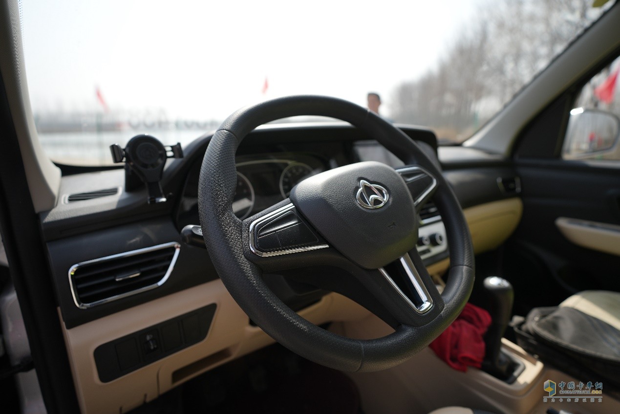 相信長安品質(zhì)，老卡友迎來幸福退休生活