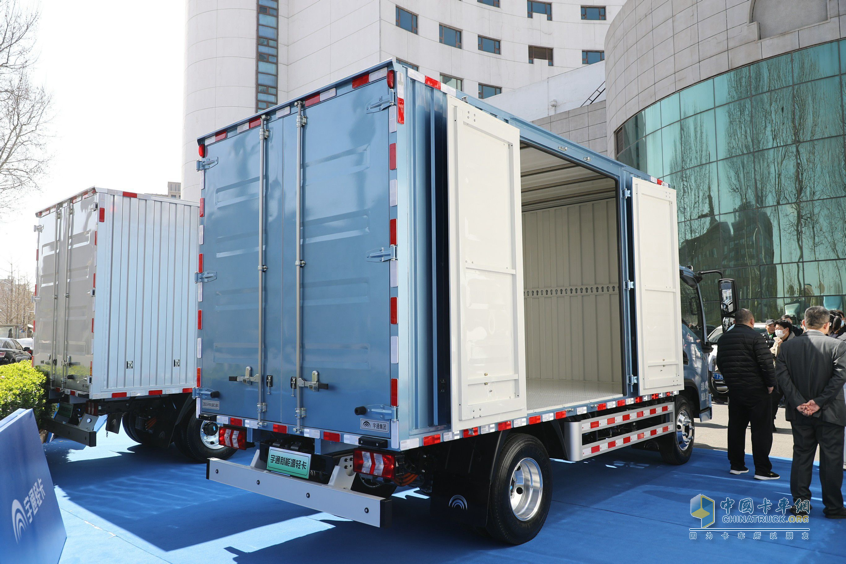 自主掌握三電技術(shù) 宇通輕卡為3.0時(shí)代純電輕卡樹立標(biāo)桿