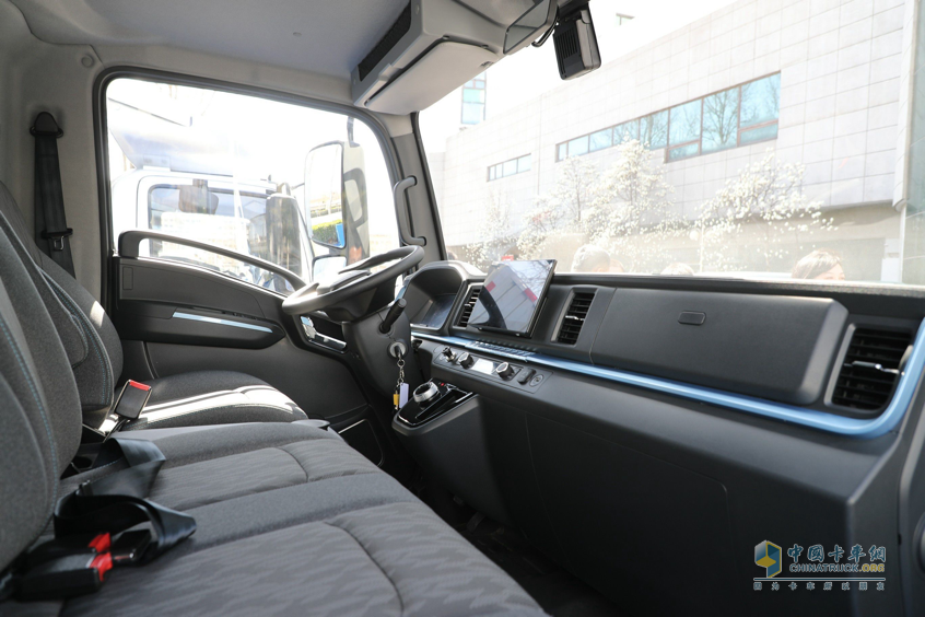 自主掌握三電技術(shù) 宇通輕卡為3.0時(shí)代純電輕卡樹立標(biāo)桿