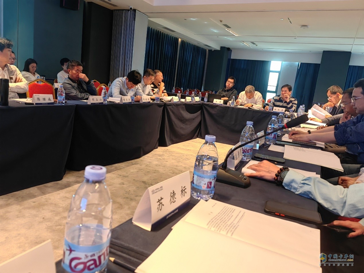 昌龍掛車董事長孫復(fù)森受邀參加4項(xiàng)國家標(biāo)準(zhǔn)審查