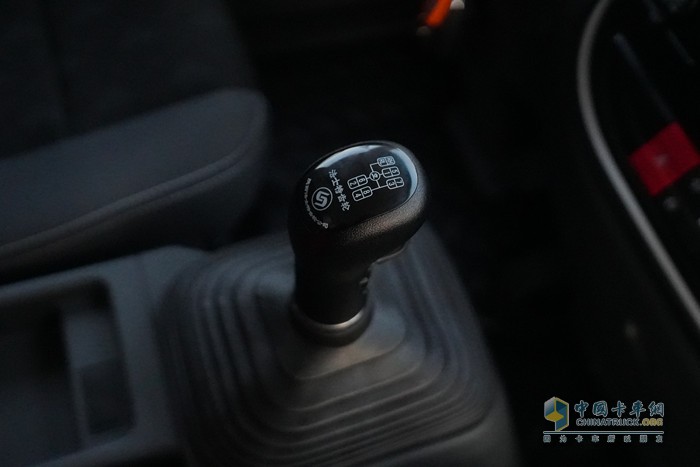 冷鏈市場持續(xù)火熱 雪龍冷藏車如何緊握市場機遇