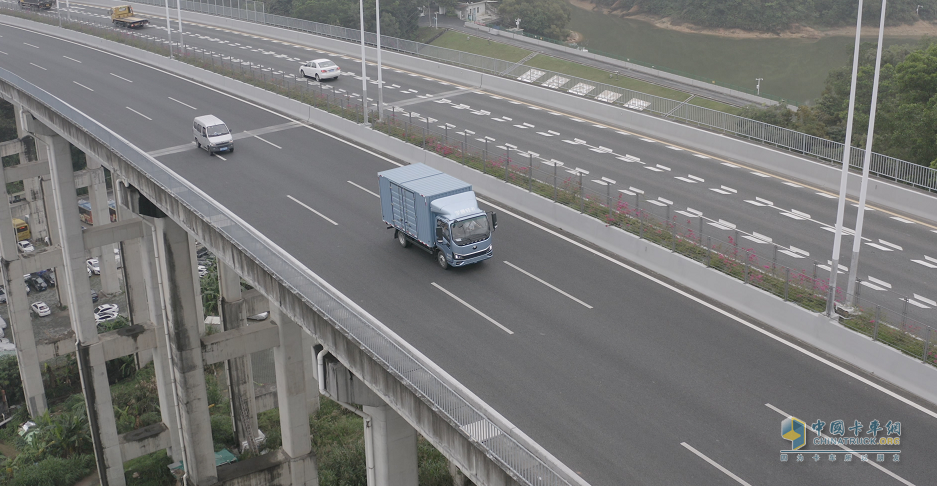 重塑純電輕卡新標準 宇通新能源輕卡T系列搶灘珠三角