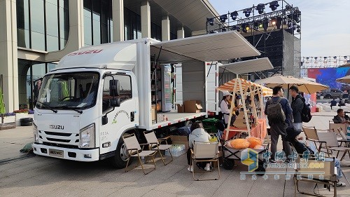 十年新愿，初心未改，翼放輕卡加速新征程