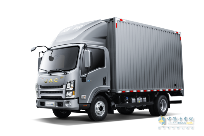 5大進(jìn)階突破 28項(xiàng)迭代升級(jí) 全新豪寬輕卡 ? 威鈴夢(mèng)想家M7耀世發(fā)布