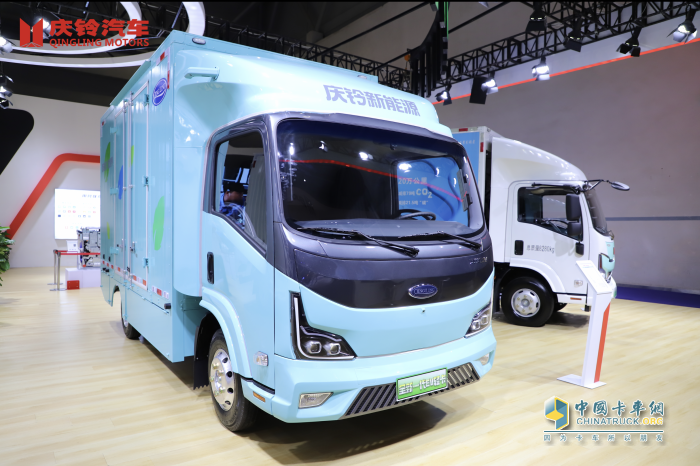 老牌卡車企業(yè)打響新能源反擊戰(zhàn)，新舊雙方有何對戰(zhàn)相同點(diǎn)？