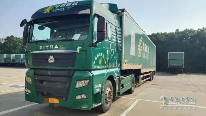 中國郵政周師傅：百萬公里連軸轉(zhuǎn)，汕德卡始終是首選！