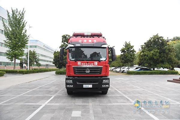 森源鴻馬多功能盥洗車發(fā)往遼寧:后勤保障無憂