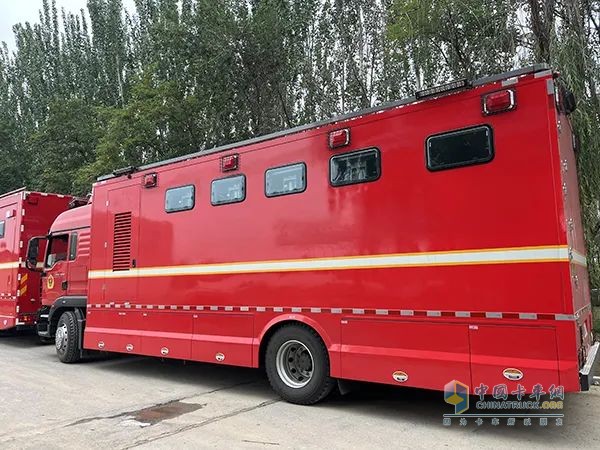 為消防戰(zhàn)勤添力量:森源鴻馬淋浴車在寧夏上崗