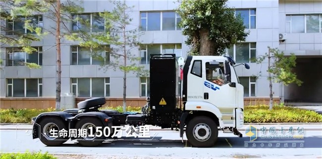 一汽解放J6L純電牽引車(chē)-節(jié)能創(chuàng)富，全能座駕復(fù)雜市場(chǎng),如何挑選卡車(chē)?