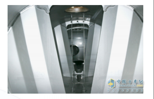 強制性國標守護“舌尖安全”，揭秘新一代食品油運輸罐車制造要求