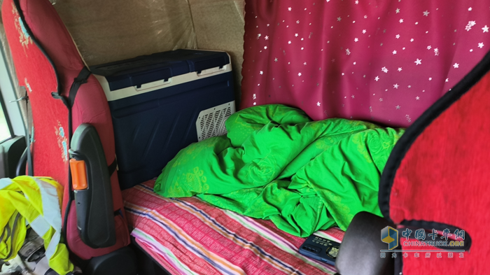 換購V9燃氣車后，這位大運重卡用戶為何能月入超4萬元？