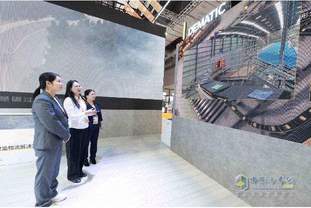 滿懷“七”待！山東重工海外品牌七赴進博會