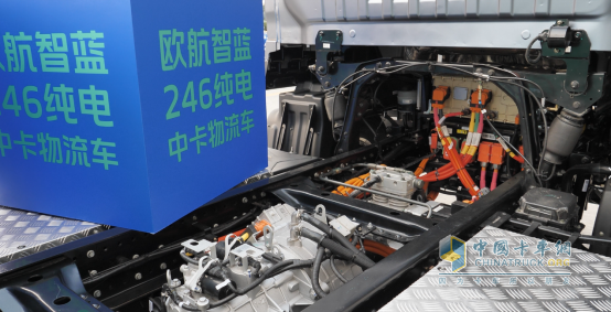 顏值與實力并存，歐航智藍高效純電中卡強勢來襲！