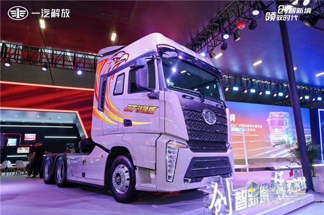 高歌猛進，份額超30%！一汽解放11月蟬聯(lián)終端銷量第一