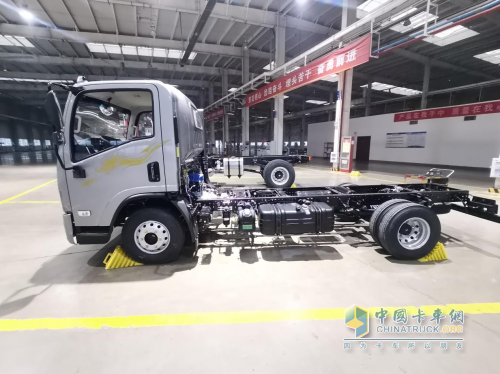 裝配云內(nèi)全新高強度發(fā)動機！德龍G200輕卡5年省3.7萬