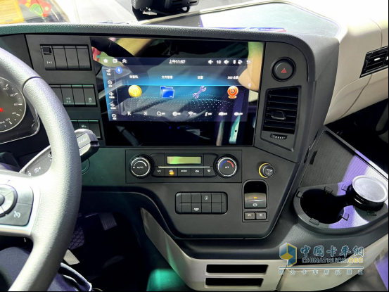 續(xù)航350公里可2C快充，面向快遞運(yùn)輸?shù)慕葱且玐5新能源牽引車