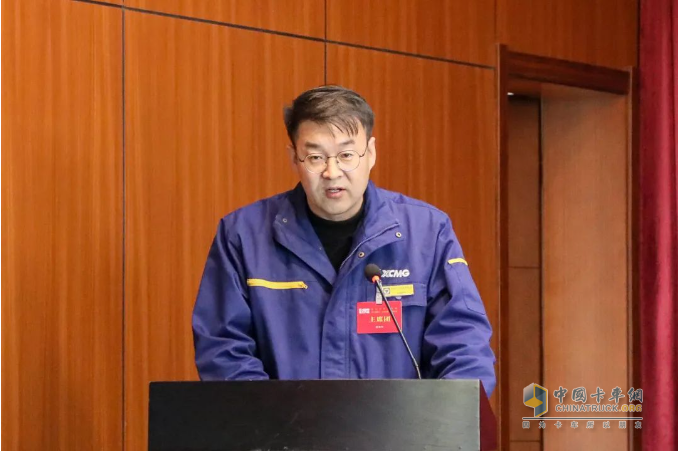 感恩奮進(jìn)、真抓實(shí)干！徐工汽車召開職代會(huì)暨2025年經(jīng)濟(jì)工作會(huì)議