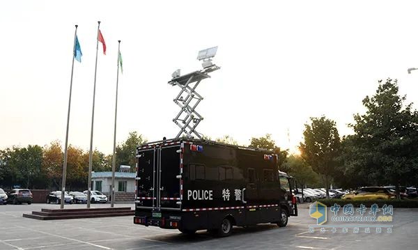 森源鴻馬無人機指揮車:應(yīng)急與安防領(lǐng)域的智慧中樞