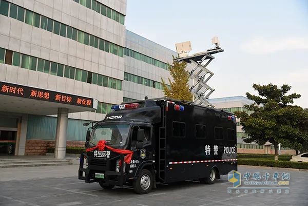 森源鴻馬無人機指揮車:應(yīng)急與安防領(lǐng)域的智慧中樞