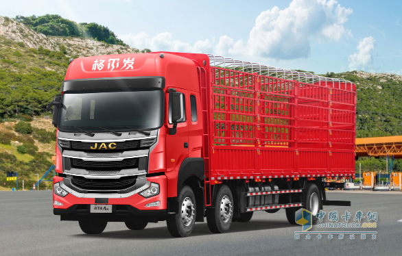 果蔬綠通新選擇，格爾發(fā)6×2載貨車引領(lǐng)高效運(yùn)輸