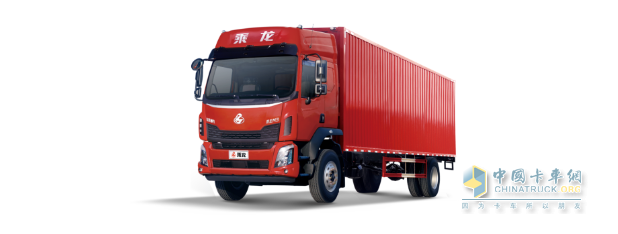 策馬揚(yáng)鞭共奮蹄！乘龍卡車助用戶騰飛