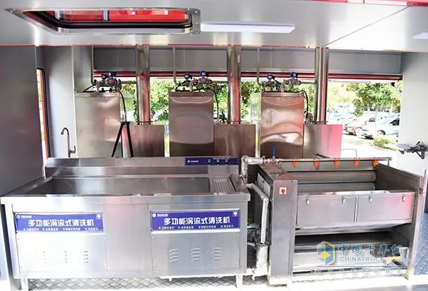 森源鴻馬全自動(dòng)化飲食保障車編組:全力提升野外伙食保障能力