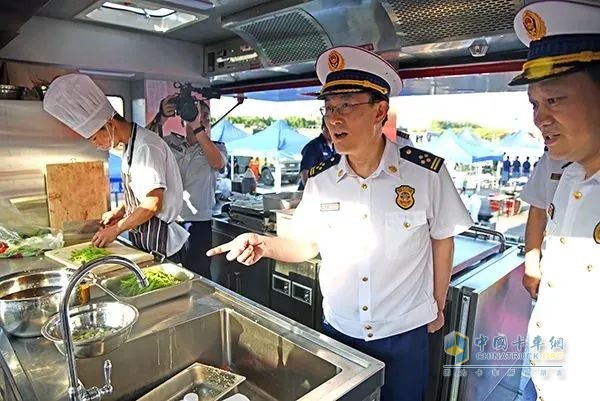 森源鴻馬多功能飲食保障車:應(yīng)急救援中的 “移動廚房”