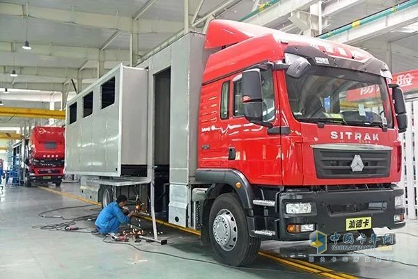 森源鴻馬嚴格把控質量:多功能宿營車品質卓越