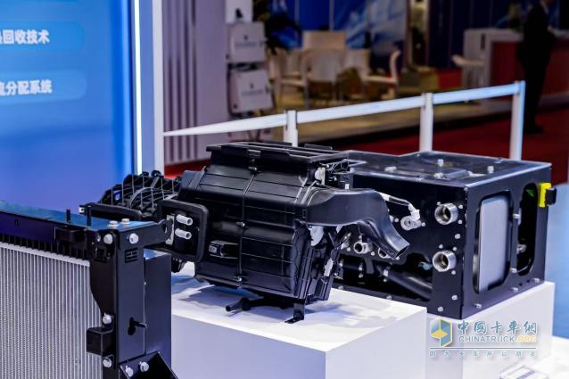 廣汽領(lǐng)程閃耀2025上海車展:以智慧生態(tài)重塑新能源商用車未來