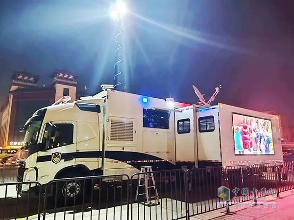 森源鴻馬二級拓展通信指揮車:打造通信指揮體系新形態(tài)