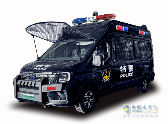 森源鴻馬閃耀第十二屆警用裝備博覽會:詮釋“移動通信指揮車平臺智能制造者”實力