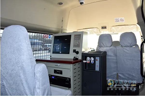 森源鴻馬防暴突擊車助力警務(wù)工作新升級(jí)