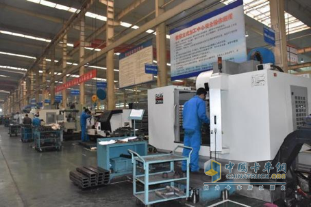 森源鴻馬智能化提高警用車輛“戰(zhàn)斗力”