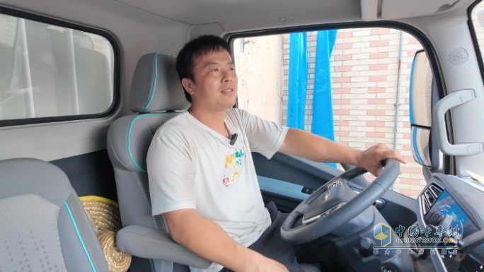 領(lǐng)航G5新能源:十八年貨運(yùn)老師傅的放心之選