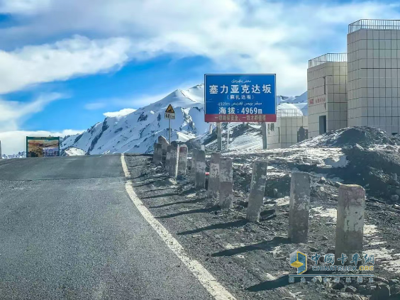 濰柴發(fā)電機組征戰(zhàn)雪域高原、巍巍昆侖！
