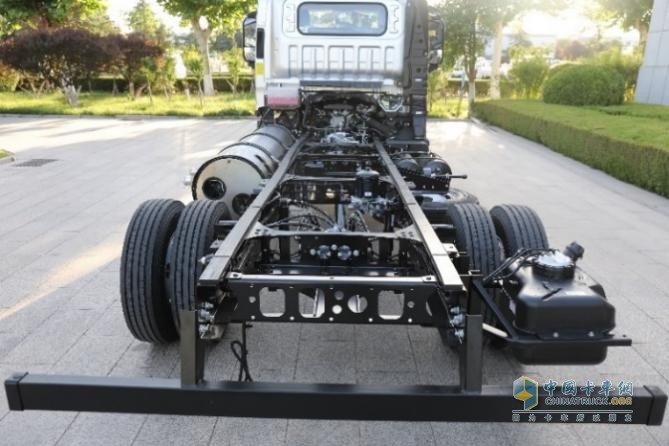 時(shí)代領(lǐng)航大G-LNG輕卡煥新登場(chǎng)，輕松解鎖多場(chǎng)景降本增效密碼