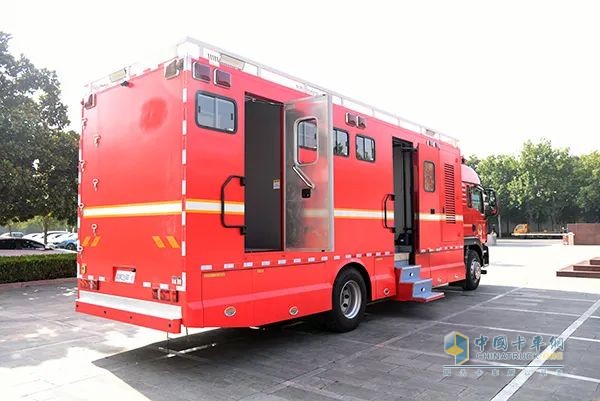森源鴻馬衛(wèi)生間車:應急保障的移動 “貼心站”