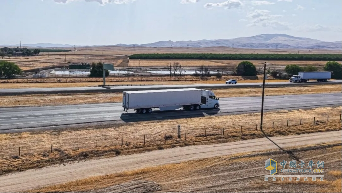 1.8億人民幣出海訂單！葦渡Windrose 670km長續(xù)航純電重卡進入南美市場