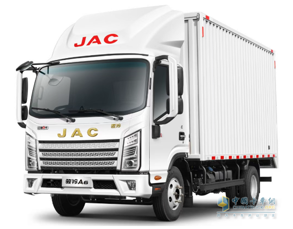 駿鈴A系斬獲“2025優(yōu)秀保值率車型” 5A標準引領(lǐng)行業(yè)價值新革命